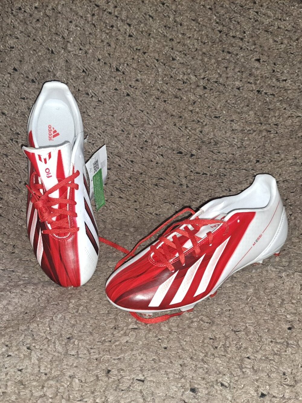 ADIDAS-F10 TRX FG Messi Soccer Cleats-White/Red/Black-Sz 8.5-NEW/NO BOX